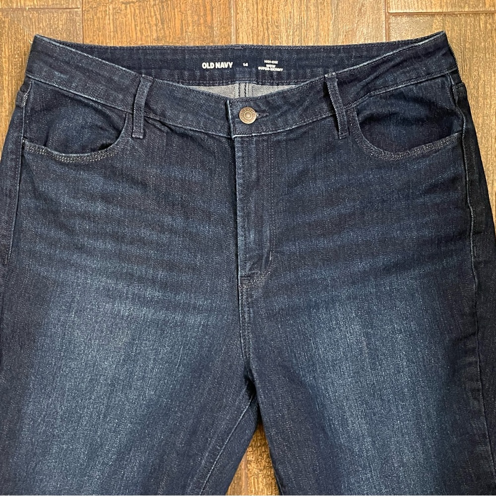 Old Navy High Rise Wow Super Skinny Jeans Size 14 NWOT